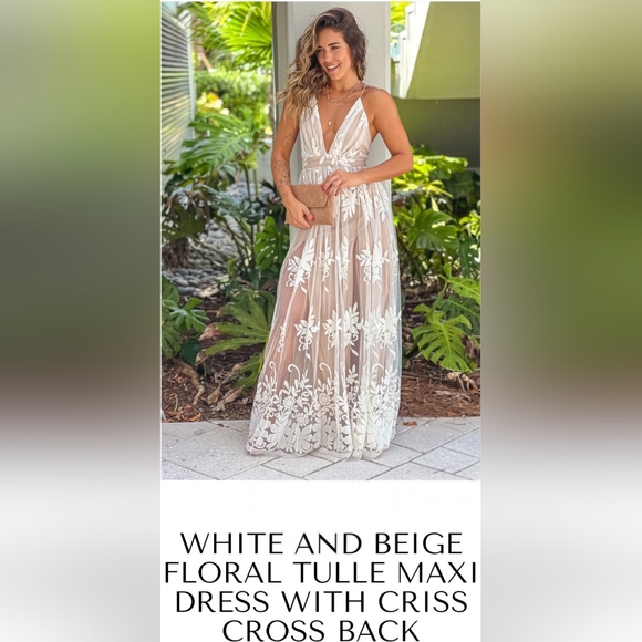 n/a Dresses & Skirts - Boho Fairy Whimsical Tulle Flowy Floral Lace Bridal Gown Approximate Size Large